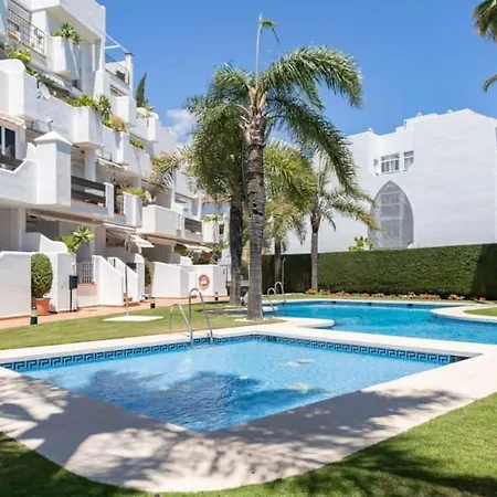 Puerto Banus Penthouse Apartment *